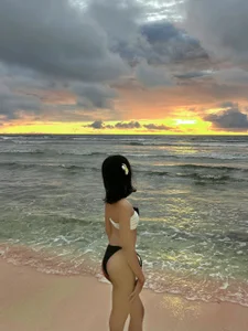 hottie_lianne18 Public Pic 3