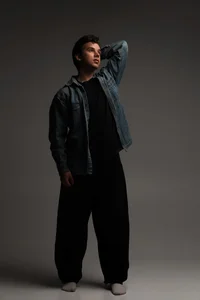 ArthurMeyers Typical day of a photoshoot 🤭 Pic 5