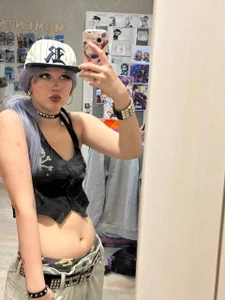 ShiraSuman Public Pic 6