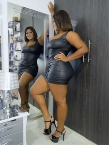 IvyEllis1 Sensual Hình 7