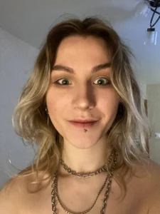 AlexxMichaell your blonde🖤 Pic 4