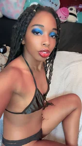 Queenofheartsfaerah Public Pic