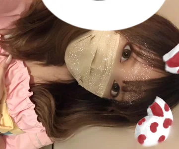 sora_2chの初アルバムの 2枚の写真