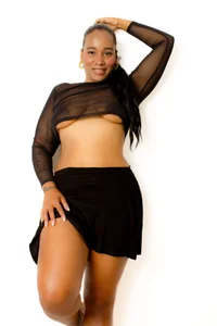 Sexy girl in skirt de EbonyHorrny  7 Imagens