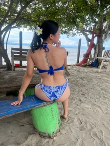 shelseanovaのgood girlの枚の写真