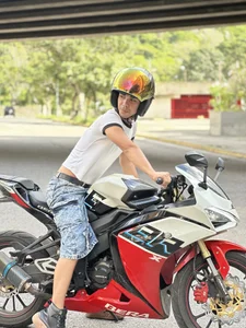 Sexy motorcycle od Violet_Dream2  8 snímek