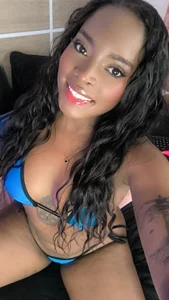 Im worth it 💜 de KAROL-SCOTT  2 Imagens