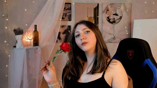 Mary_Miiller Public صورة واحدة|Mary_Miiller Public صورتان|Mary_Miiller Public  3 صور|Mary_Miiller Public  3 صورة