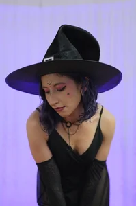 SkarletJhonson_ This is Halloween🎃 Pic 3