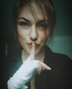 ChrissyStrophe Public Foto 4