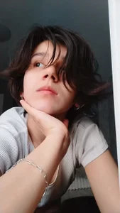 MerrieBarnicle Shine ✨ Pic 3