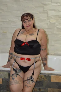 laura 🖤💋 de laura_riley  7 Imagens