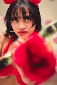 Sariitaa_ San Valentine Foto