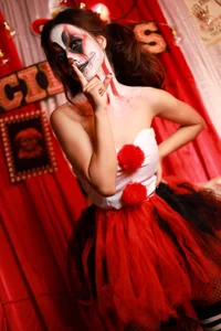 little-Emma Happy Halloween 🎃 Foto 3