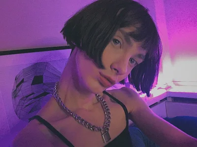 Alice__Aris Public Pic