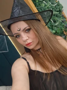 -AmyBrooks- Hallowin😈 Pic