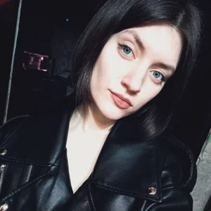 roxy_riot_ Public Pic 4