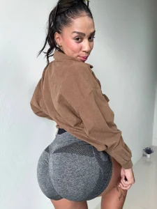 Zdjęcia Caebae69sc Serving looks and bad intentions.😈:  9