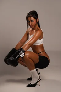 emma_brooks1 Round One: Temptation 🥊🔥 Foto 4