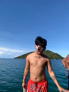 Public de Untouchable_Bromancexxx  2 Imagens