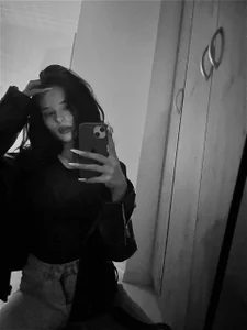 Amira_Blussh Public Pic 5