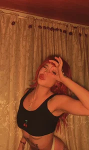 ScarlettRusso1 🌞🌻🌱 Foto