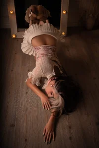 aisha_bx ✨️🩷 Velvet Reverie🩷✨️ Pic 2