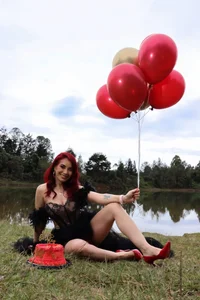 zzoe_ Birthday energy only.🎉⚡ Εικόνα 2