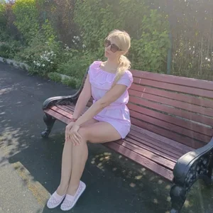 KyliePagA pleasant walk Bild