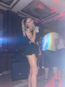 TiffanyMaze new pics Immagine  5