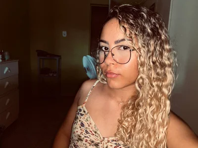 SavannahCustance Public รูป  5