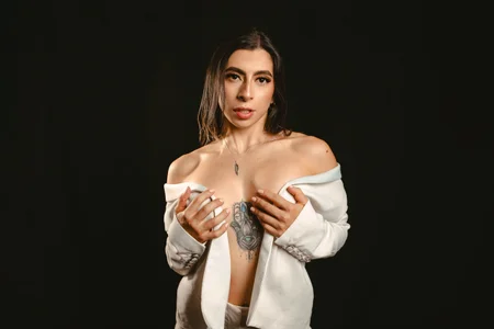 Zdjęcia JessiVelvet elegant, determined and hot:  3
