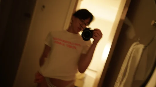 SrLuis18 Mirror pic Pic