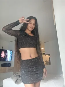 Stephanie1319: Conoceme un poco ( 2 фото)