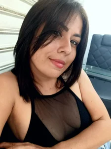 sharlotte_msの🌰 Brown Hair, Fresh and Absolutely Gorgeous 😍の 6枚の写真