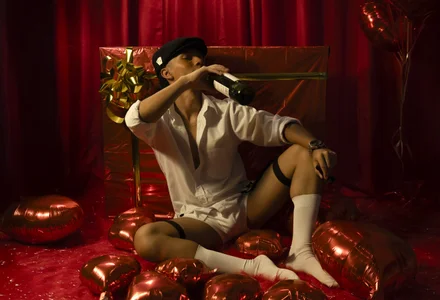 ricky_backus Happy Valentine`s Day!  3টি ছবি