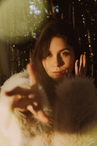 UnaMedison Your little elf Pic 9