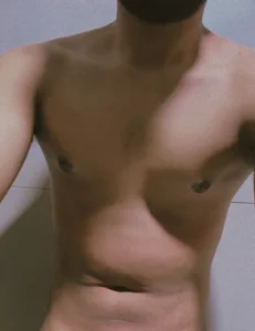 Elegant_Guy Public Hình 2