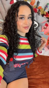 Sabrinashark The Chucky Girl Halloween Gambar