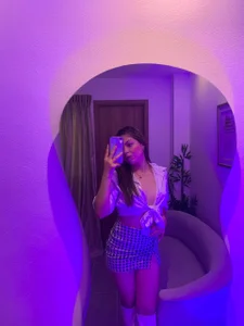 Madelin_carterのShining with its own light ✨の 3枚の写真