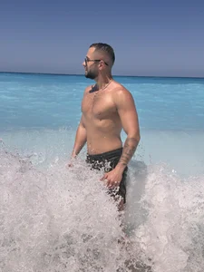 nicholasX1 Beach Pic 6