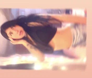 AngelineLeroy Public Foto