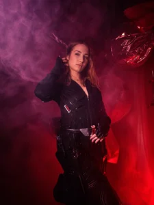 Black Widow Halloween 2026 od A1isha__  5 snímek