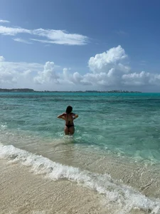 Amy-Saenz blue girl Immagine  4