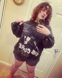 Thiccums-the-Goddess's photo