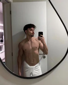 faellDias's XXX Nude Photo 9