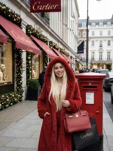 ZyraGoddes UK@Cartier( New bond Street, London UK)🇬🇧 Hình