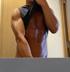 shouhei0123: Public ( 2 фото)