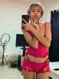 venus_elfie pink and sweet Pic 2