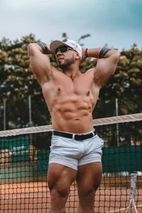 LOGAN_WHITTERS01 🎾​“Match Point Sexy”🎾​ Billede